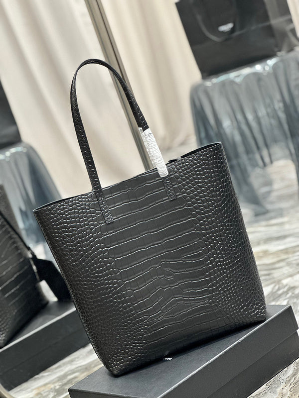 Amelia - YSL Bag - 3951