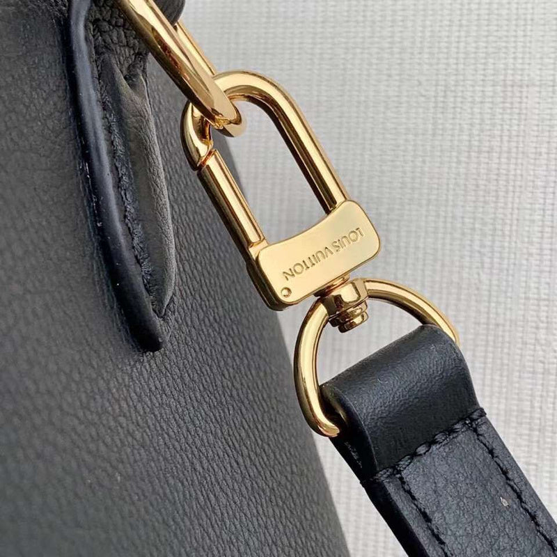 Fan Fashion Lu-Vi bags - 17457