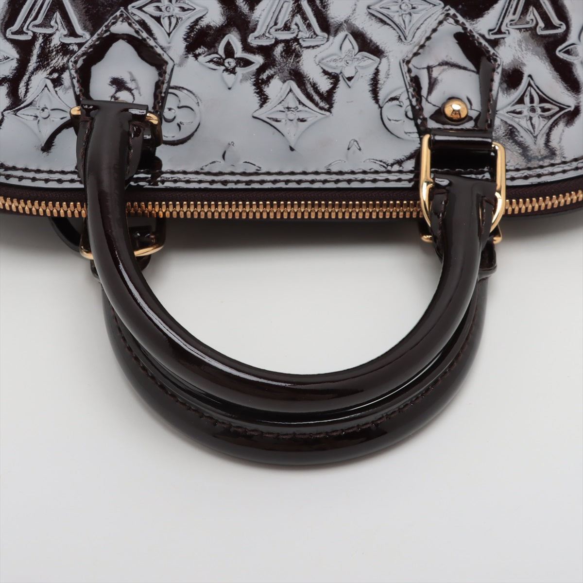 Louis Vuitton Vernis Alma Noir M91611
