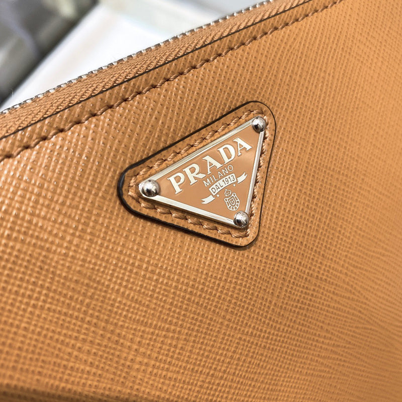 Amelia - PD Wallets - 005