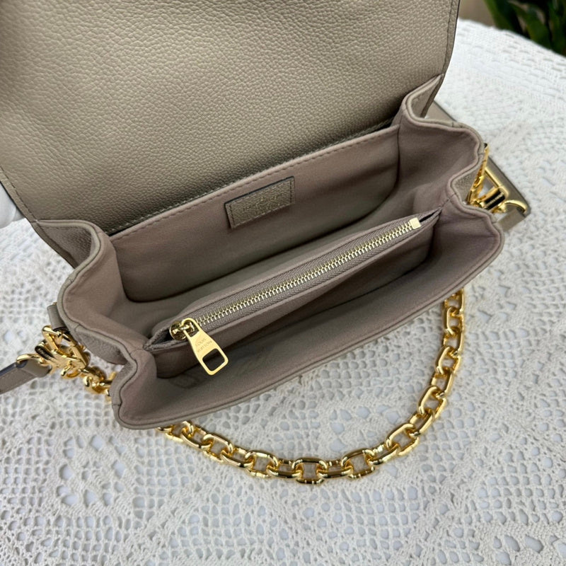 Amelia - LOV Lady Bags - 028