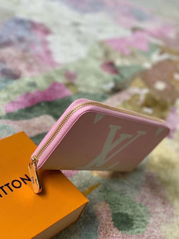 Fan Fashion Lu-Vi bags - 17272