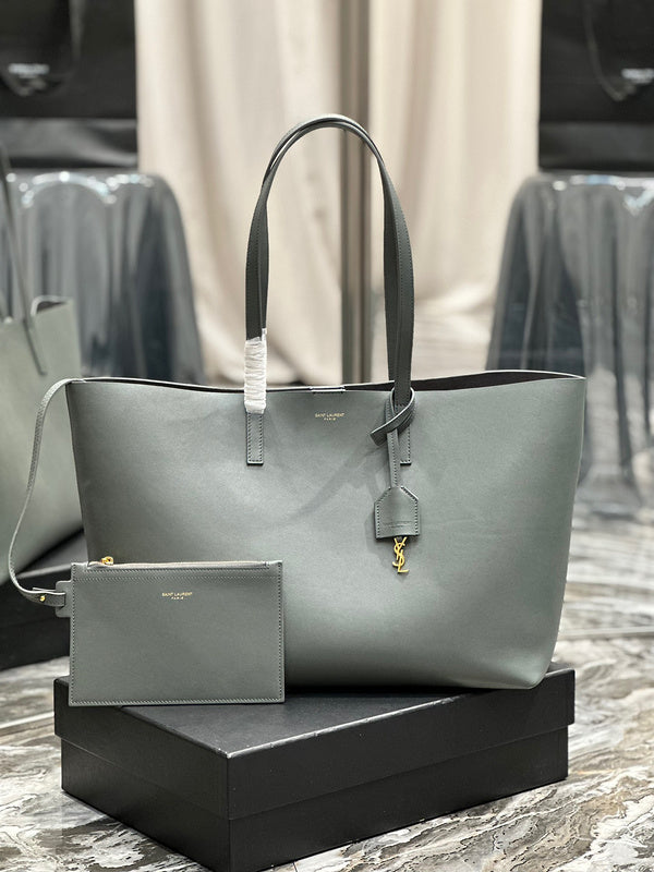 Amelia - YSL Bag - 3943
