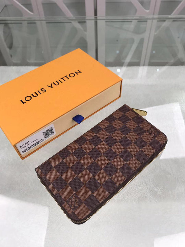 Fan Fashion Lu-Vi bags - 10898