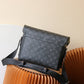 Fan Fashion Lu-Vi bags - 17189