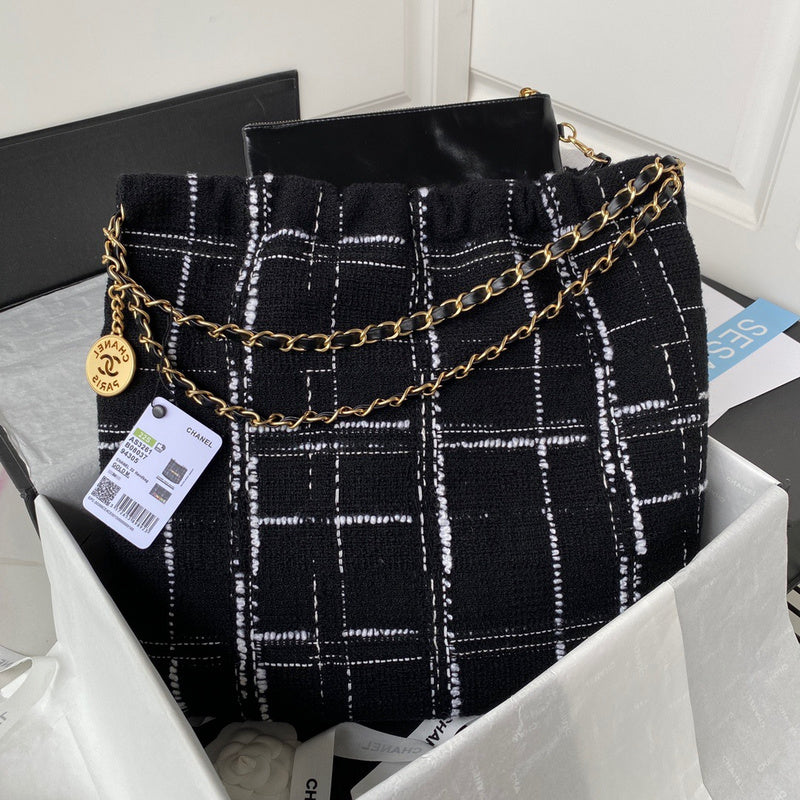 Wellow Bags - Chanel - Bags  - 973