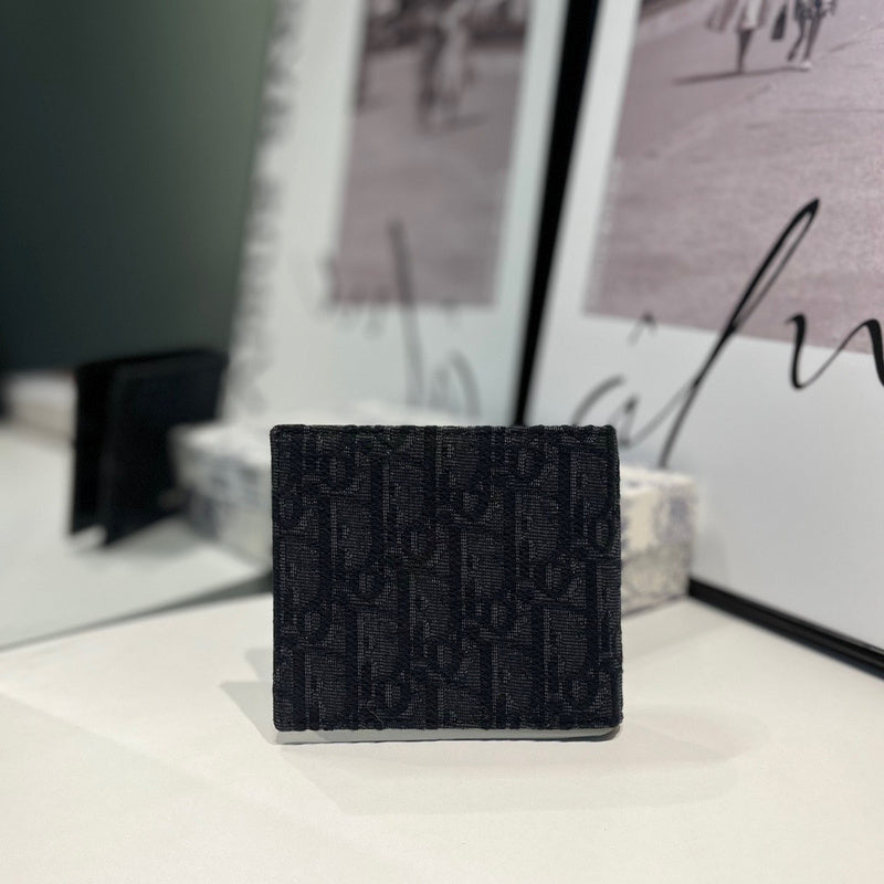 Amelia - DOR Wallets - 019