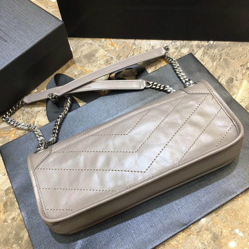 Amelia - YSL Bag - 2761