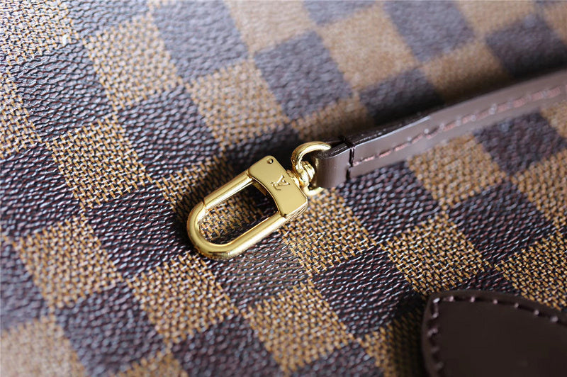 Fan Fashion Lu-Vi bags - 8108