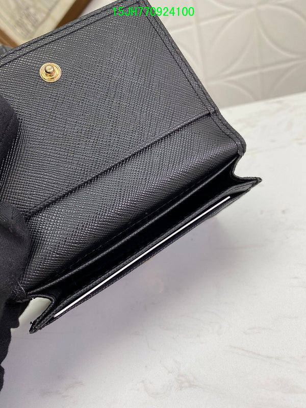 Amelia - PD Wallet - 332