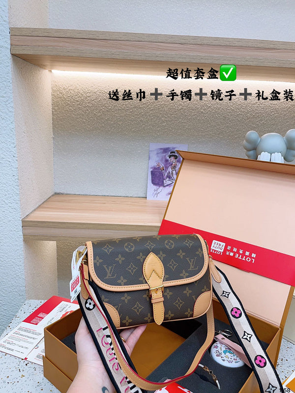 Amelia - LV Bags - 14594