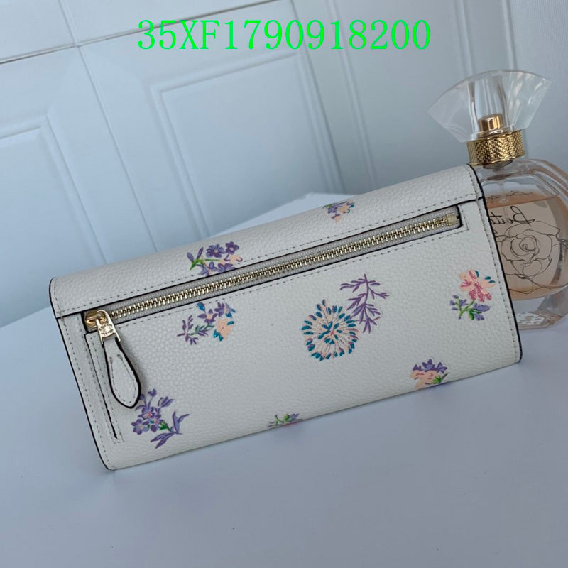 Amelia - CAH Wallet - 076