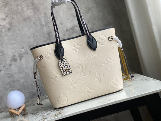 Amelia - LV Bags - 12825