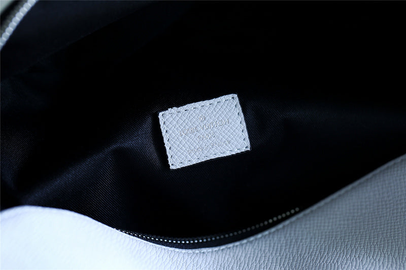 Fan Fashion Lu-Vi bags - 9766