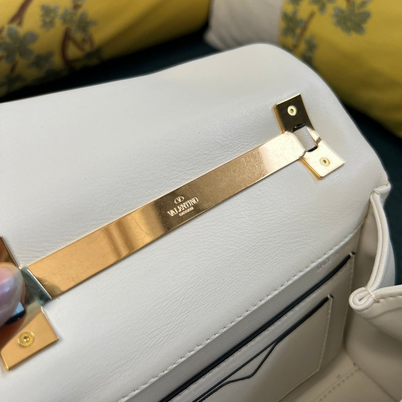 Amelia's Bag Gallery - VEL Bags - 296