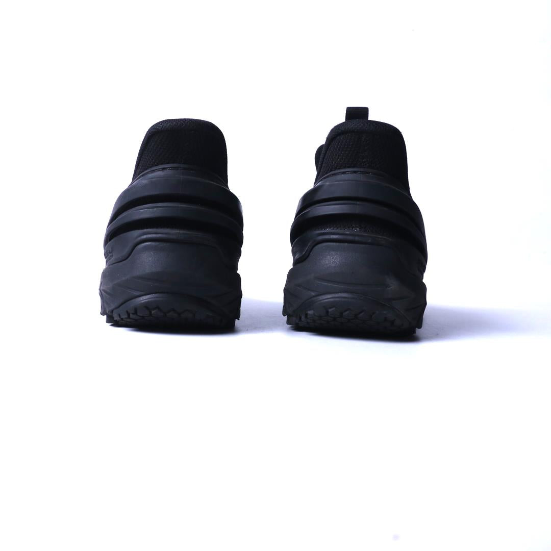 TRED SAFE SLIP-RESISTANT