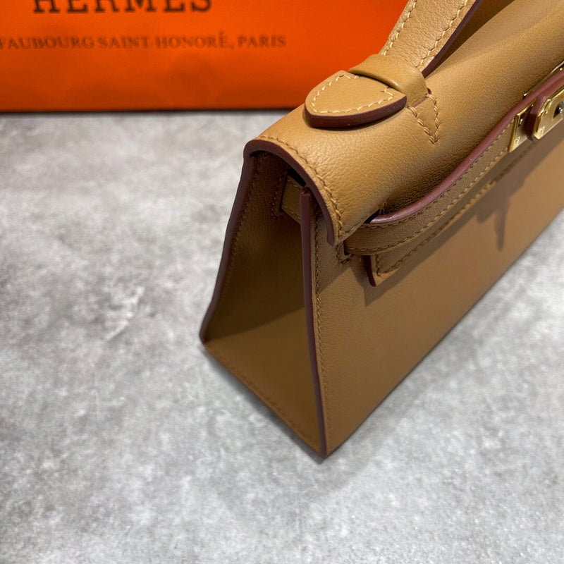 Amelia - HMS Bags - 1645