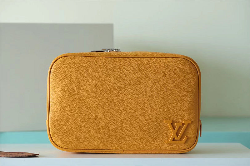 Fan Fashion Lu-Vi bags - 10677
