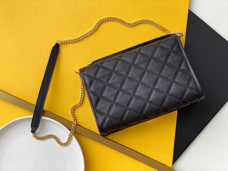 Amelia - YSL Bag - 3681