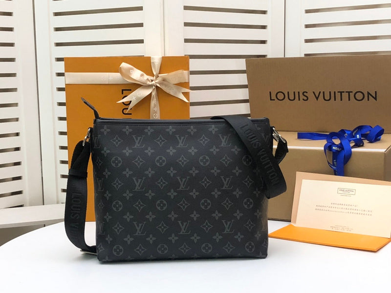 Fan Fashion Lu-Vi bags - 17648