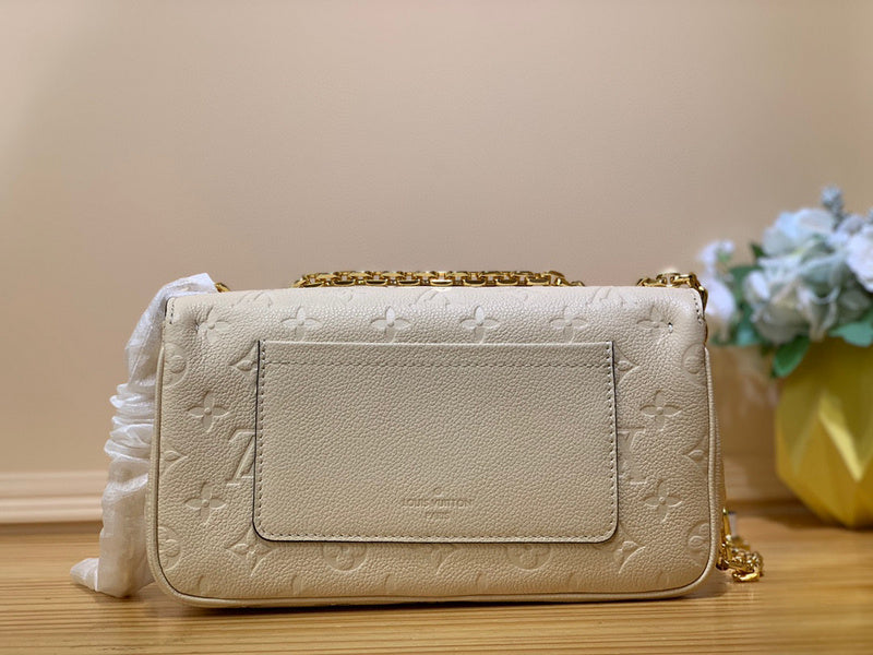 Amelia - LOV Lady Bags - 255