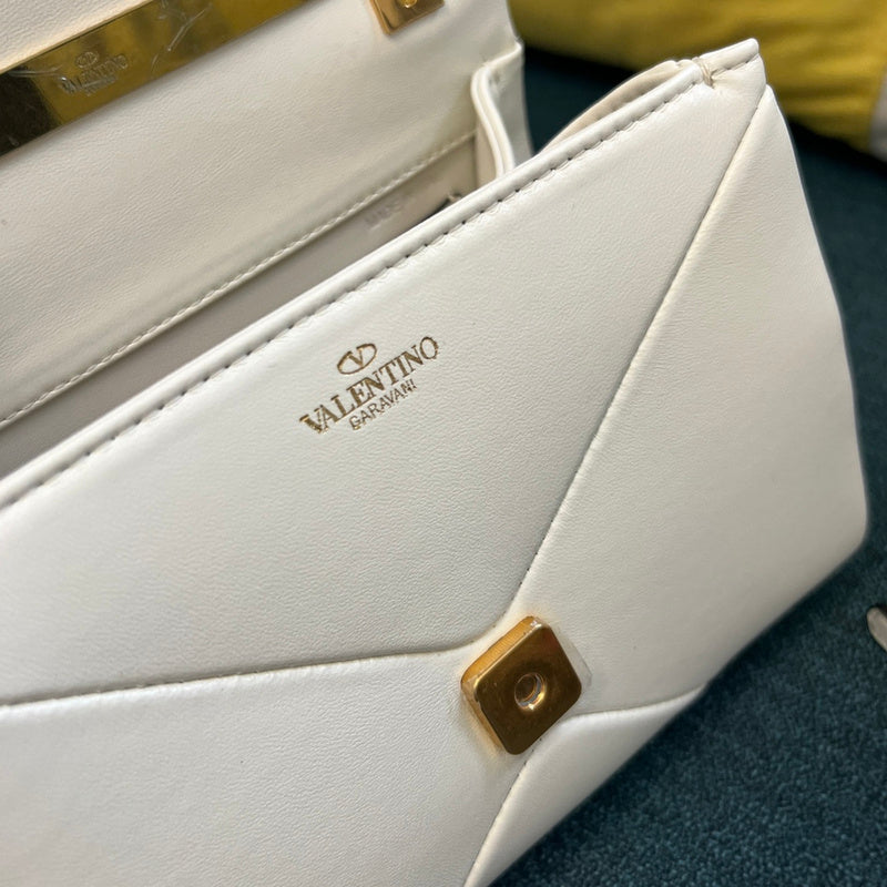 VAL LUXURY BAGS - FOR FASHION LOVERS  AFFORDABLE LUXURY BAGS- 286