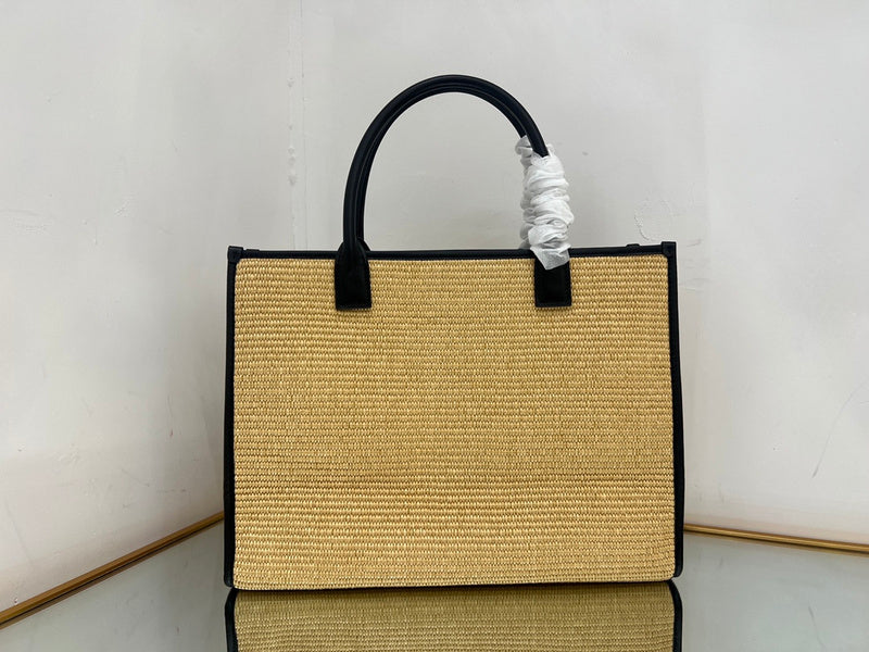 Amelia's Bag Gallery - VAR Bags - 059