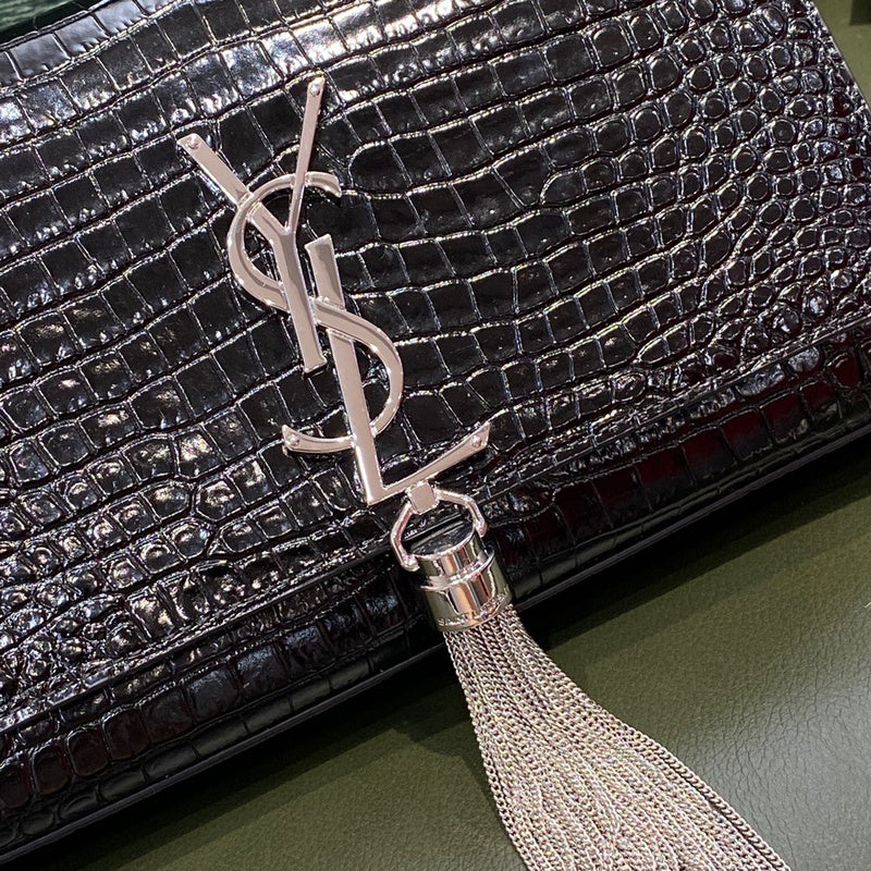 Amelia - YSL Bag - 3784