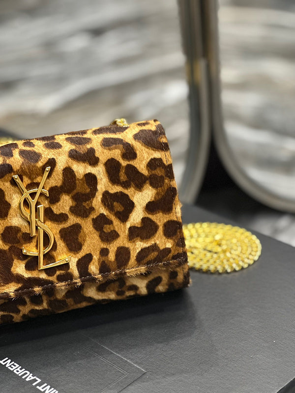 Amelia - YSL Bag - 3898
