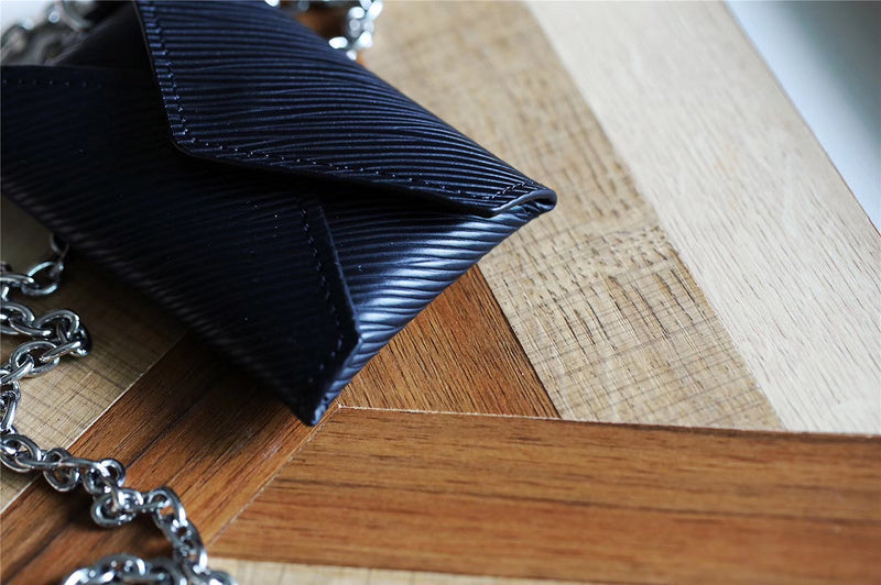 Fan Fashion Lu-Vi bags - 9330