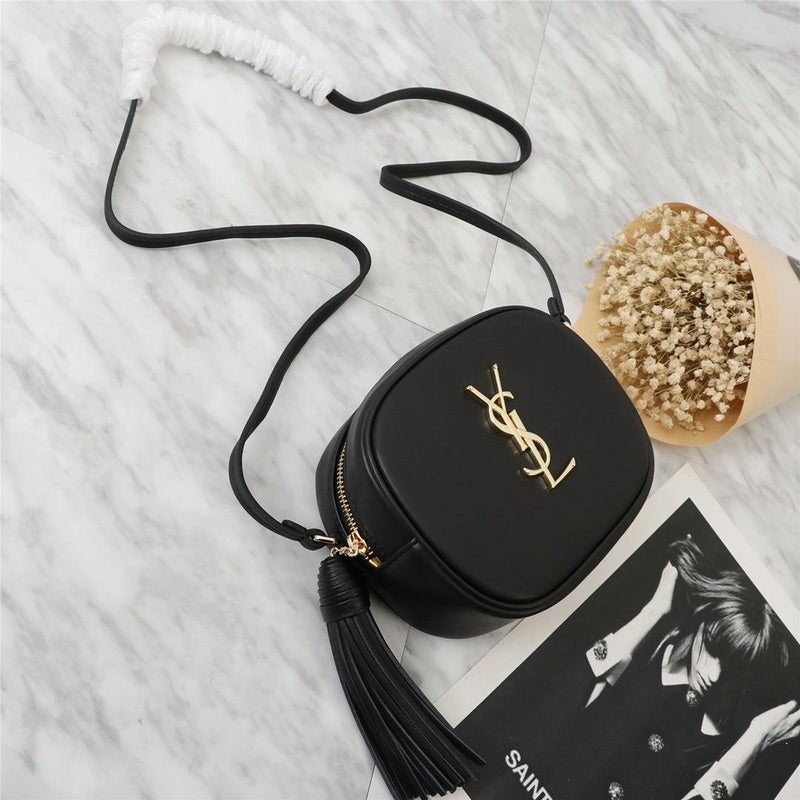 Amelia - YSL Bag - 2560