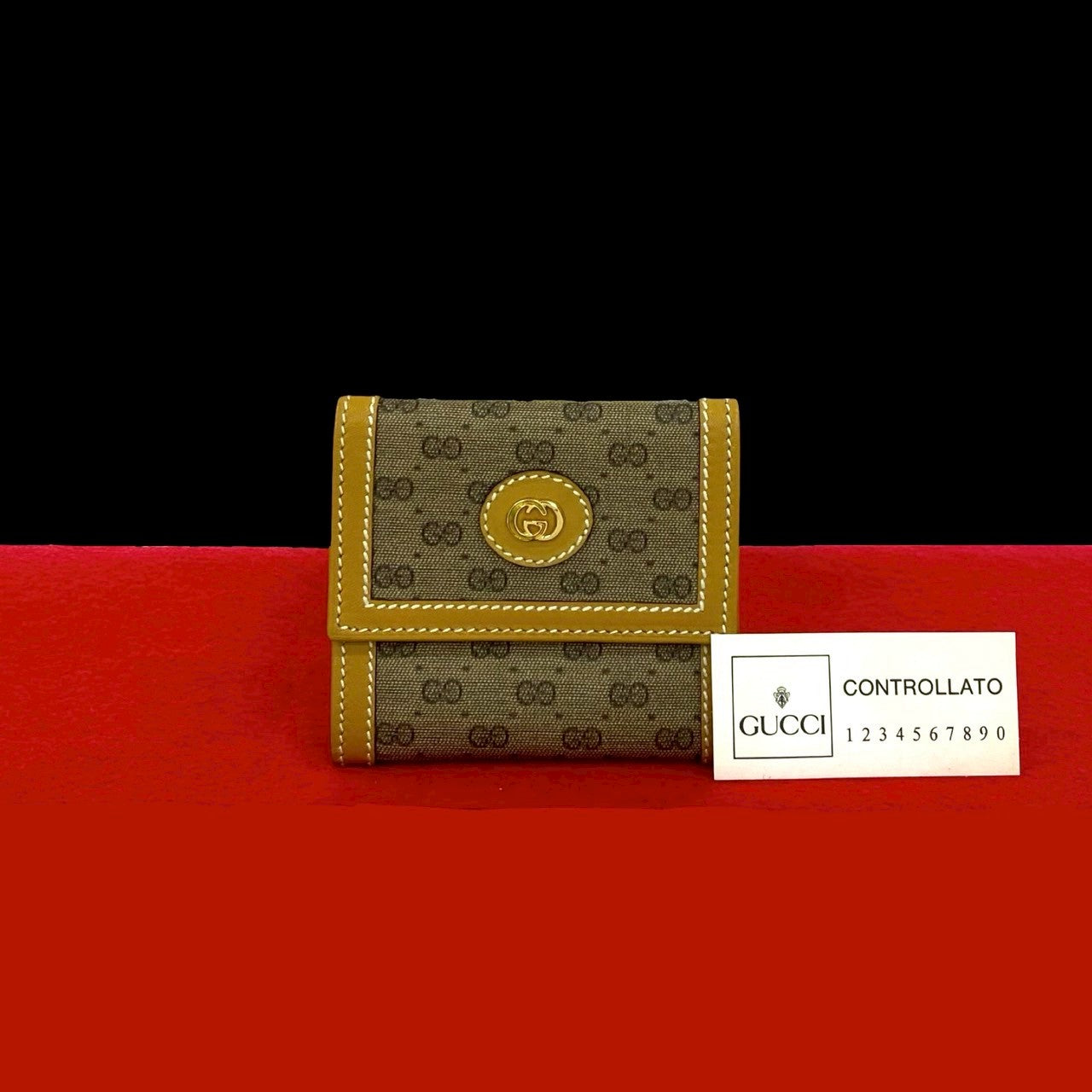 Gucci Micro GG Leather Coin Case