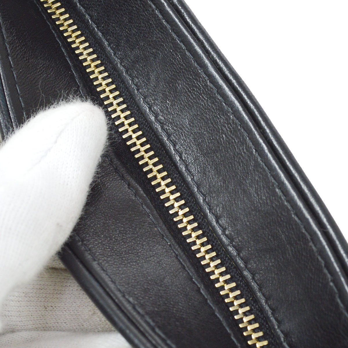 CHANEL 2003-2004 Black Satin Shoulder Bag ao26182