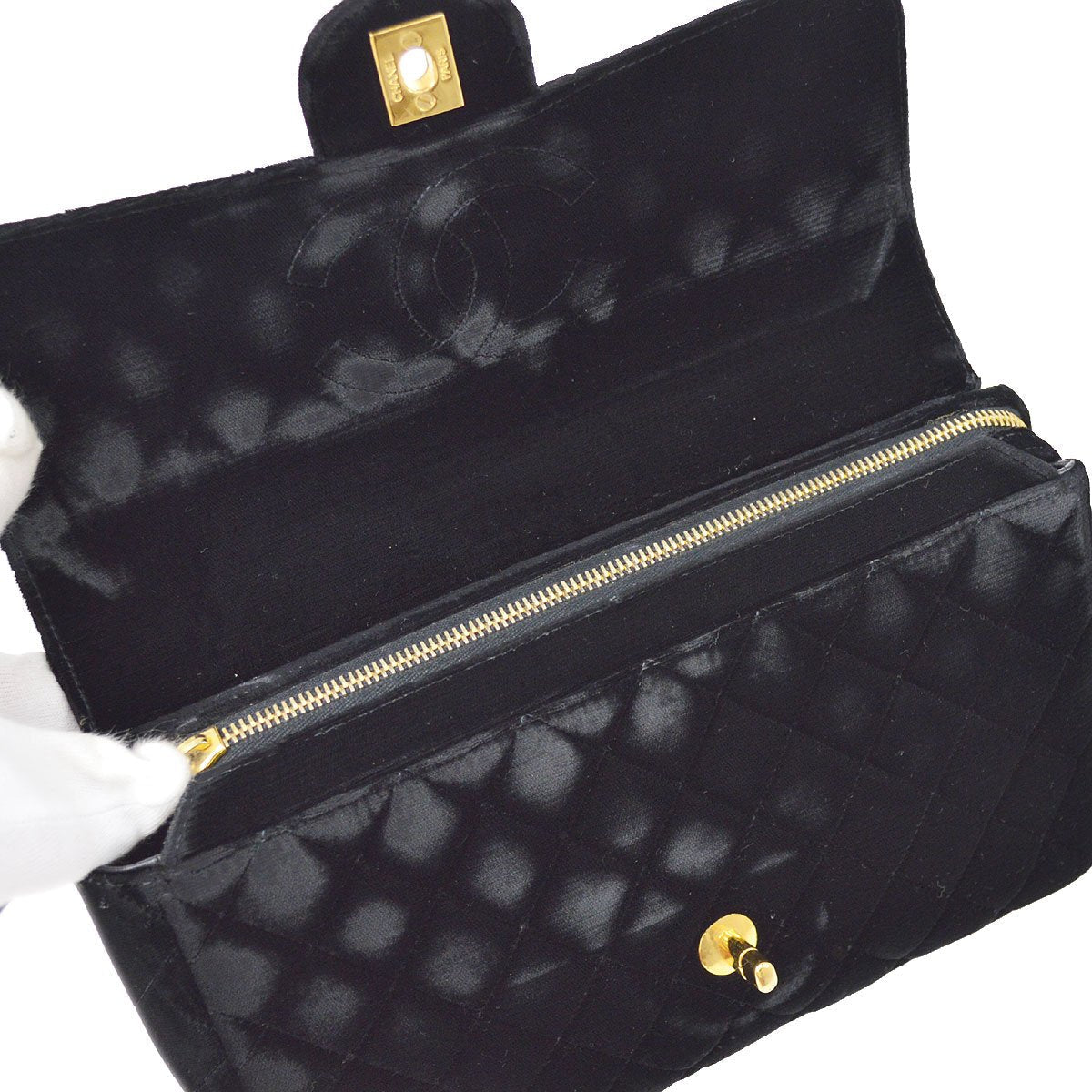 CHANEL 1994-1996 Medium Classic Flap Backpack ao28262