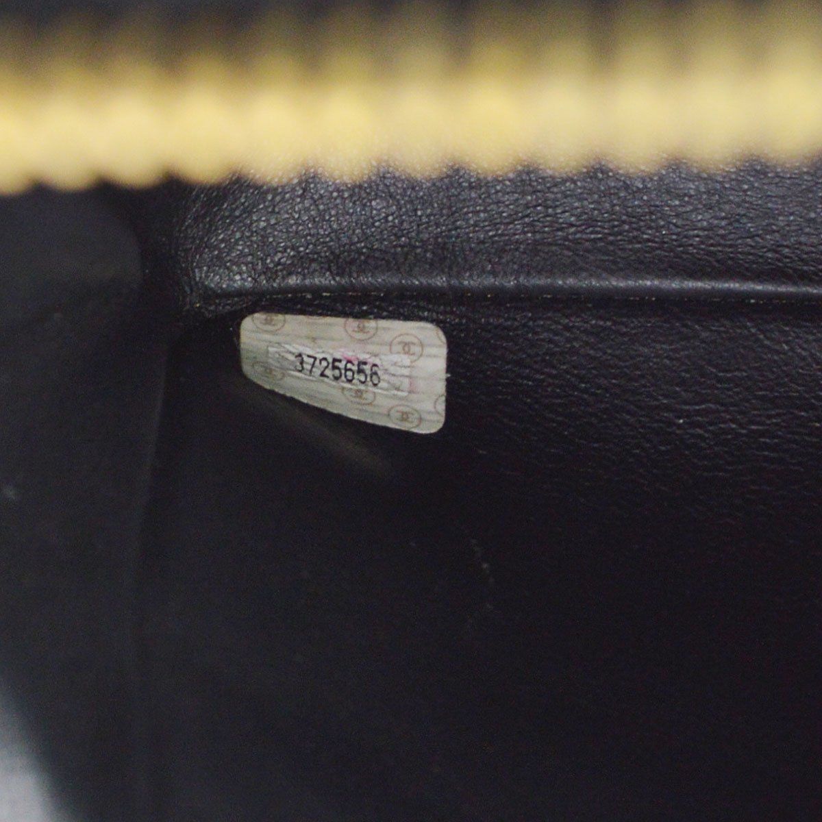 CHANEL 1994-1996 Medium Classic Flap Backpack ao28262
