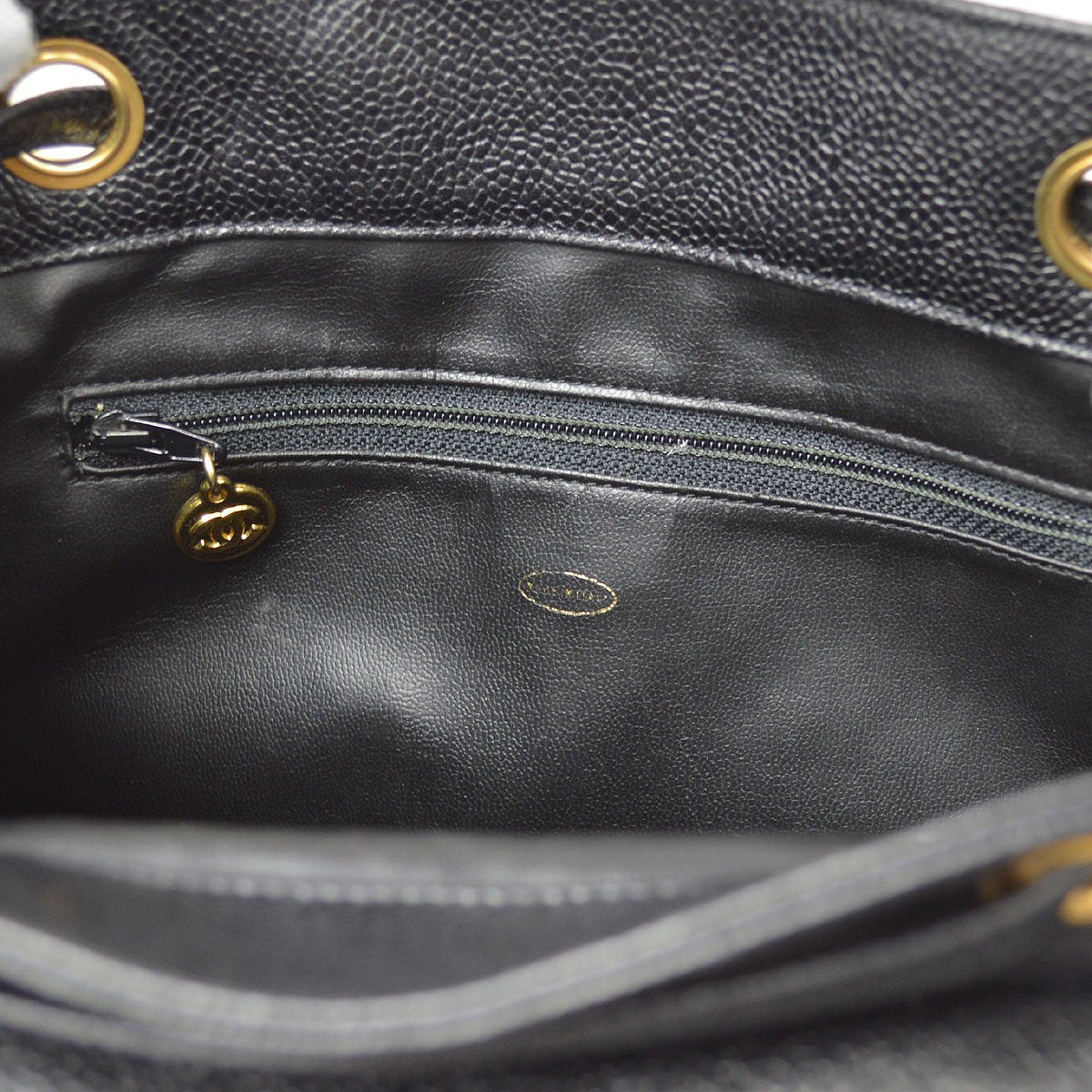 CHANEL 1994-1996 Chain Backpack Bag Black Caviar Skin ao29053