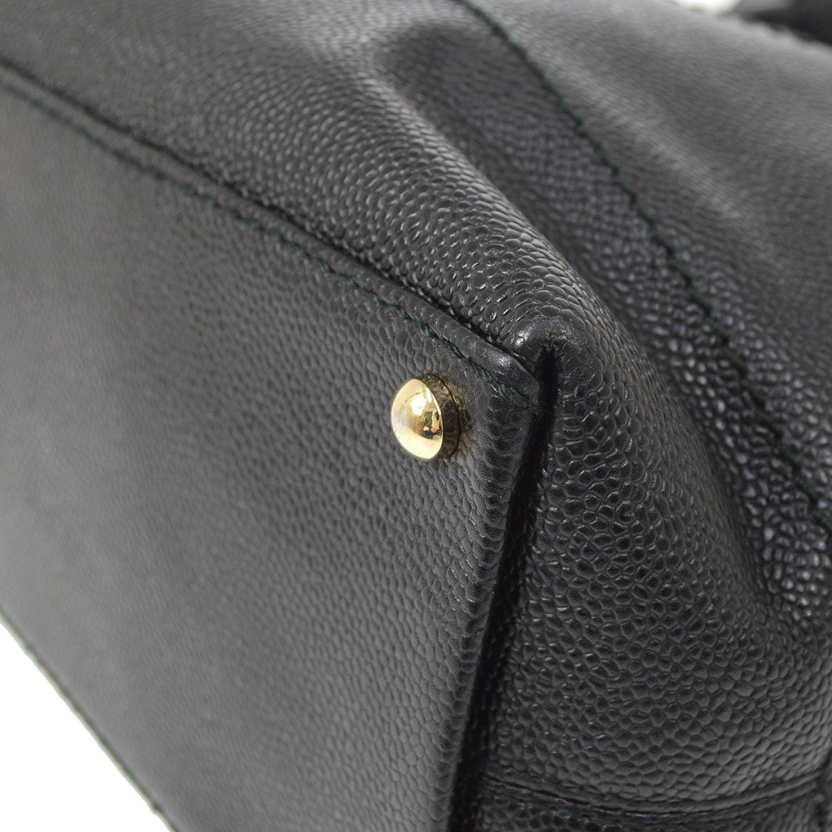CHANEL 2001-2003 CC Handbag Black Caviar ao31527