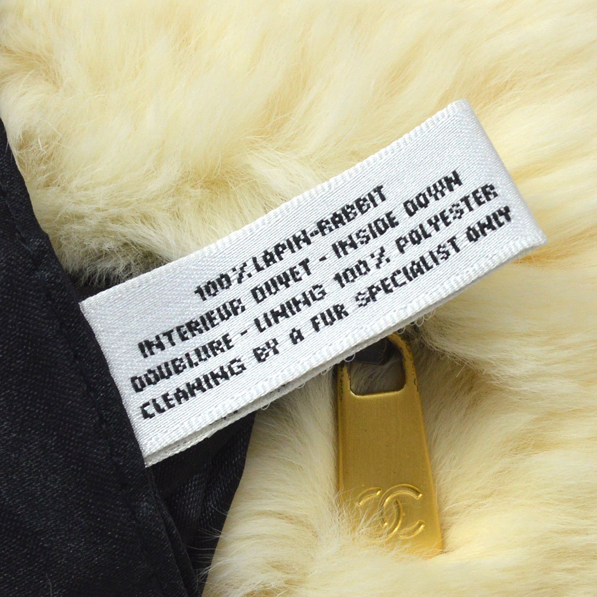 CHANEL 2001 Arm Warmer Bag Fur ao32887