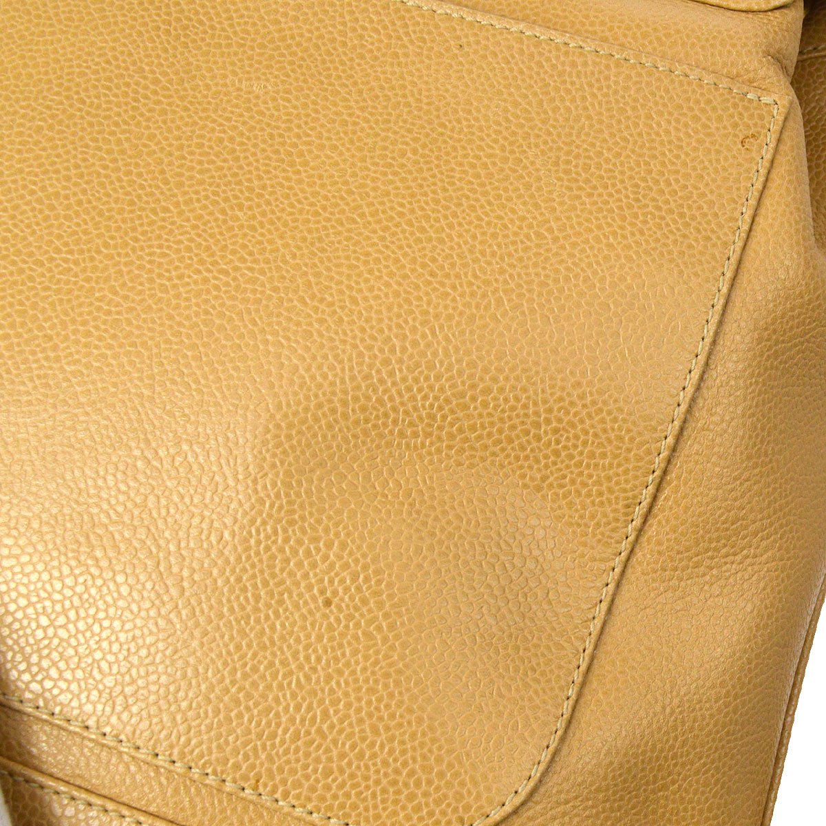 CHANEL 1994-1996 Beige Caviar Triple CCs Backpack ao33100