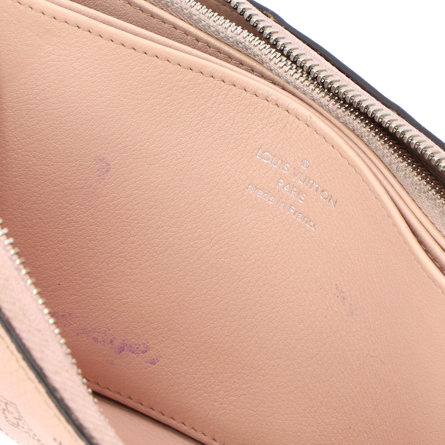 Louis Vuitton Zippy Wallet Mahina