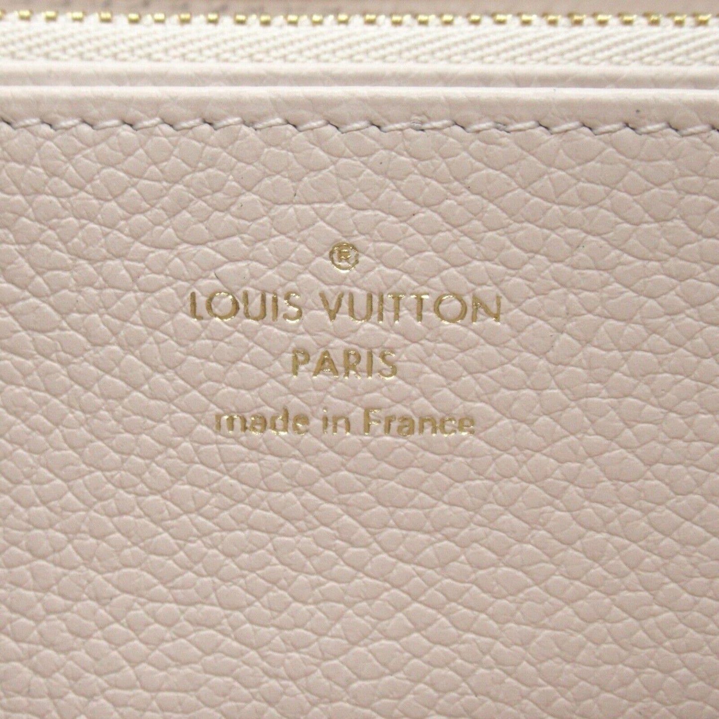 Louis Vuitton Zippy Wallet Round Long