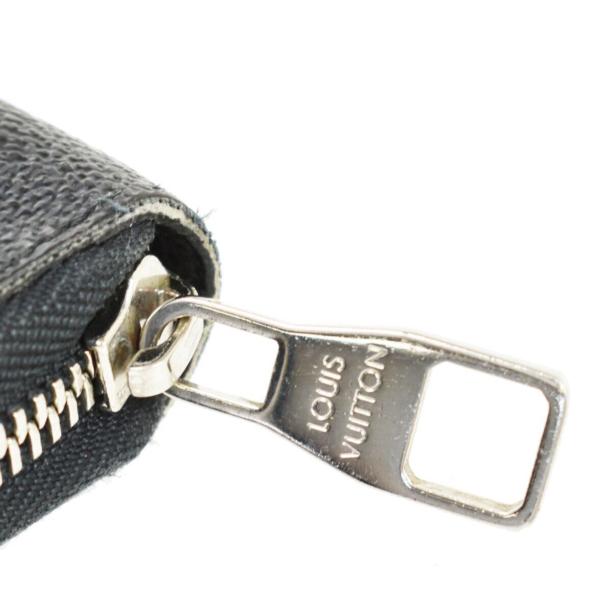 Louis Vuitton Zippy Organizer Long
