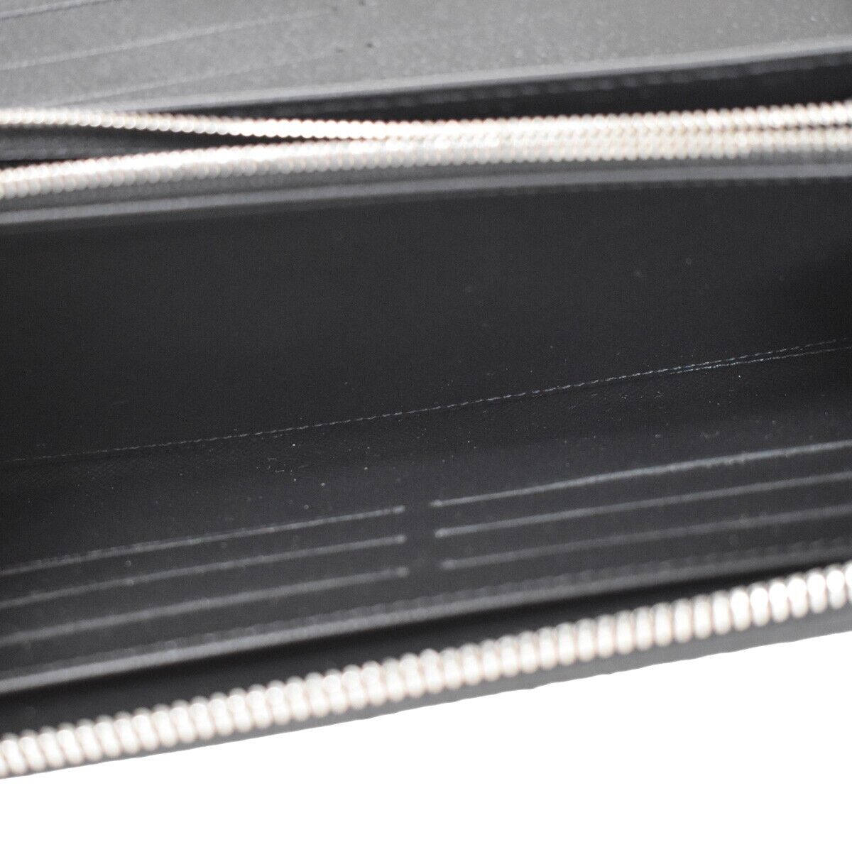 Louis Vuitton Zippy Organizer Nm Bifold