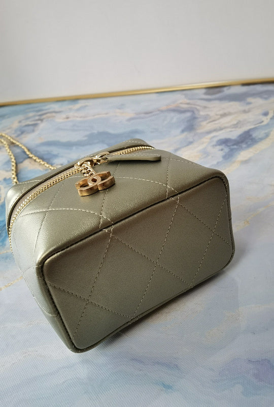 Wellow Bags - Chanel - Bags  - 341