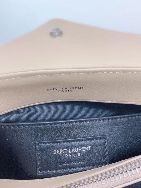 Amelia - YSL Bag - 3842