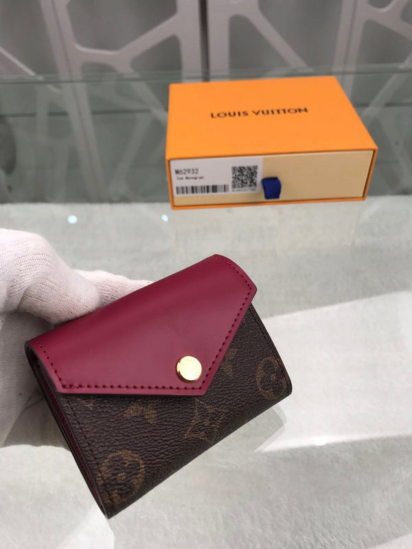 Fan Fashion Lu-Vi bags - 9157