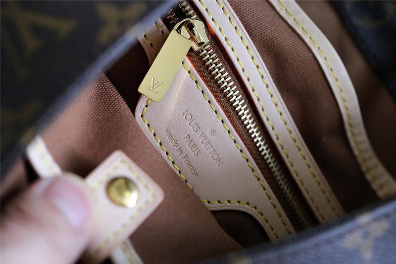 Fan Fashion Lu-Vi bags - 8409