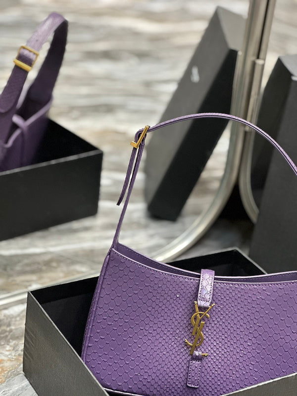 Amelia - YSL Bag - 2491