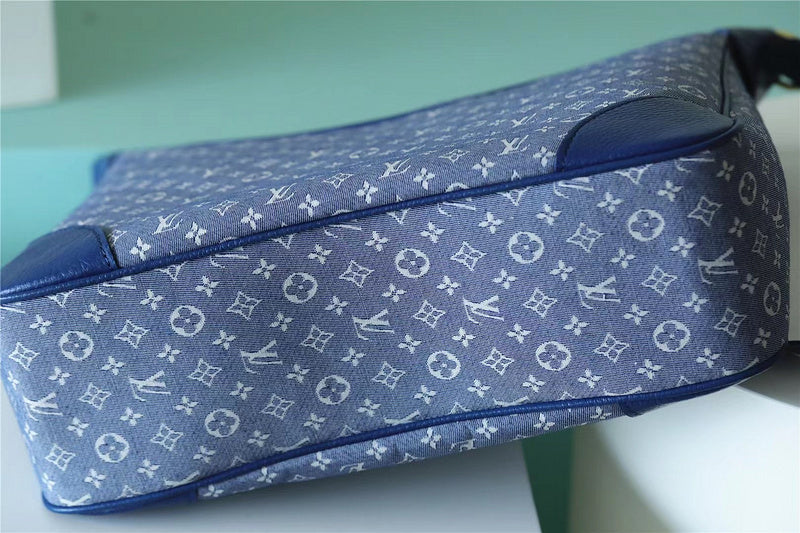Fan Fashion Lu-Vi bags - 9944