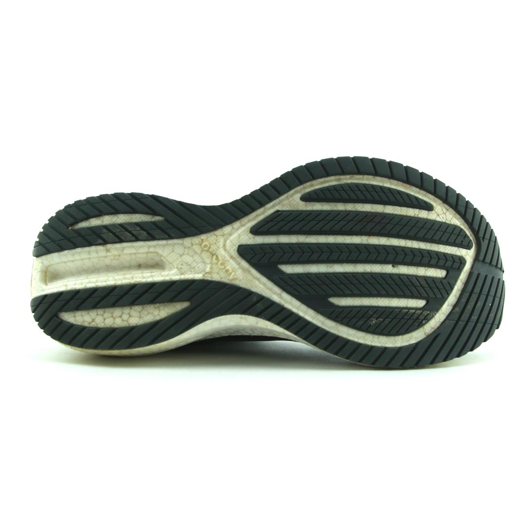 SAUCONY  TRIUMPH 20